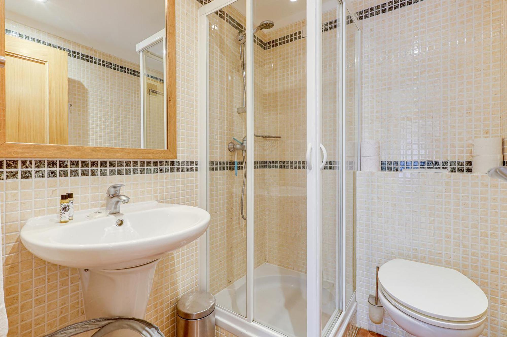 Apartment With 2 Bedrooms, 2M To The Beach Armação de Pêra Exteriör bild